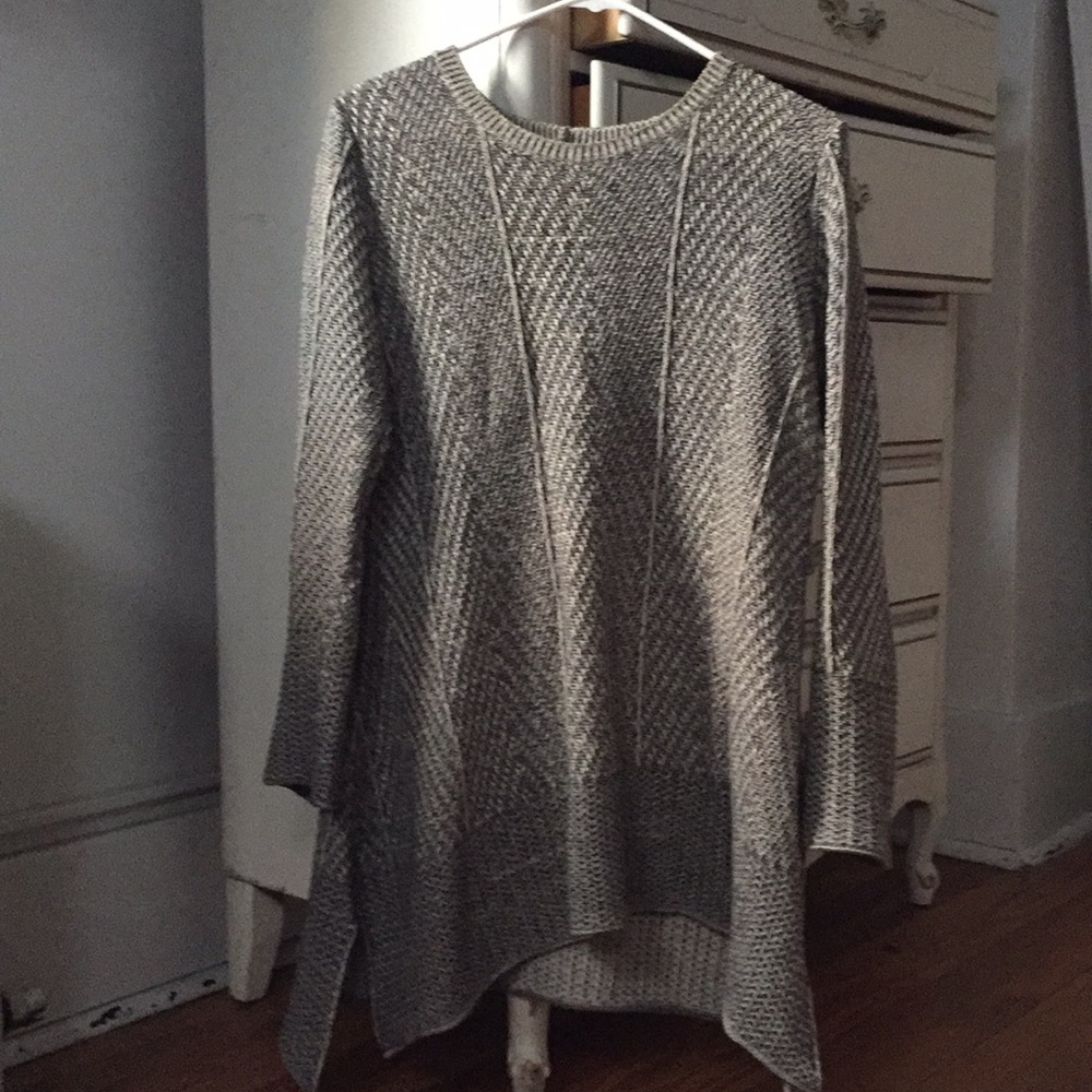 Eight Eight Eight sweater